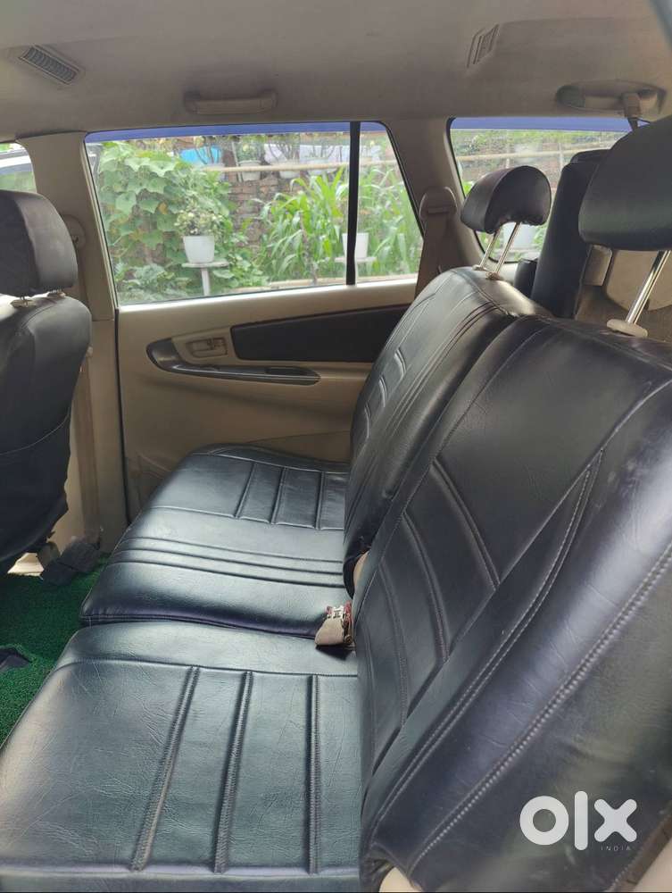 Toyota Innova 2013