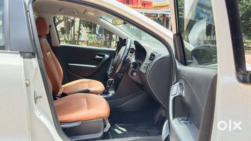 Volkswagen Polo 1.0 Highline Plus Tsi At, 2017, Petrol