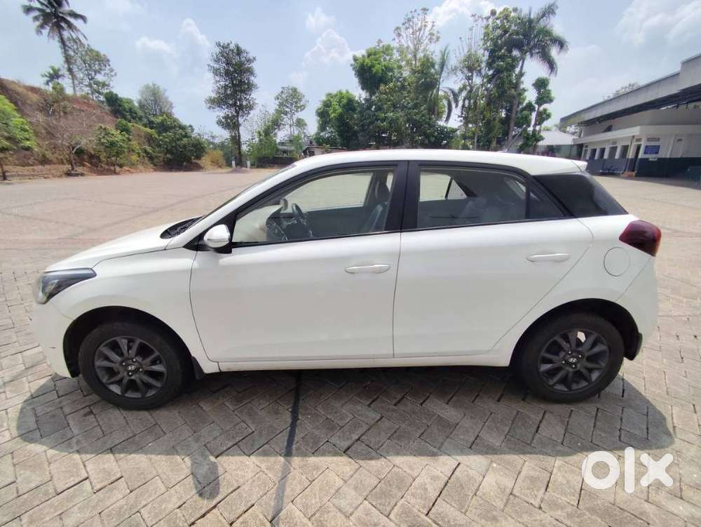 Hyundai I20 Sportz Plus, 2020, Petrol