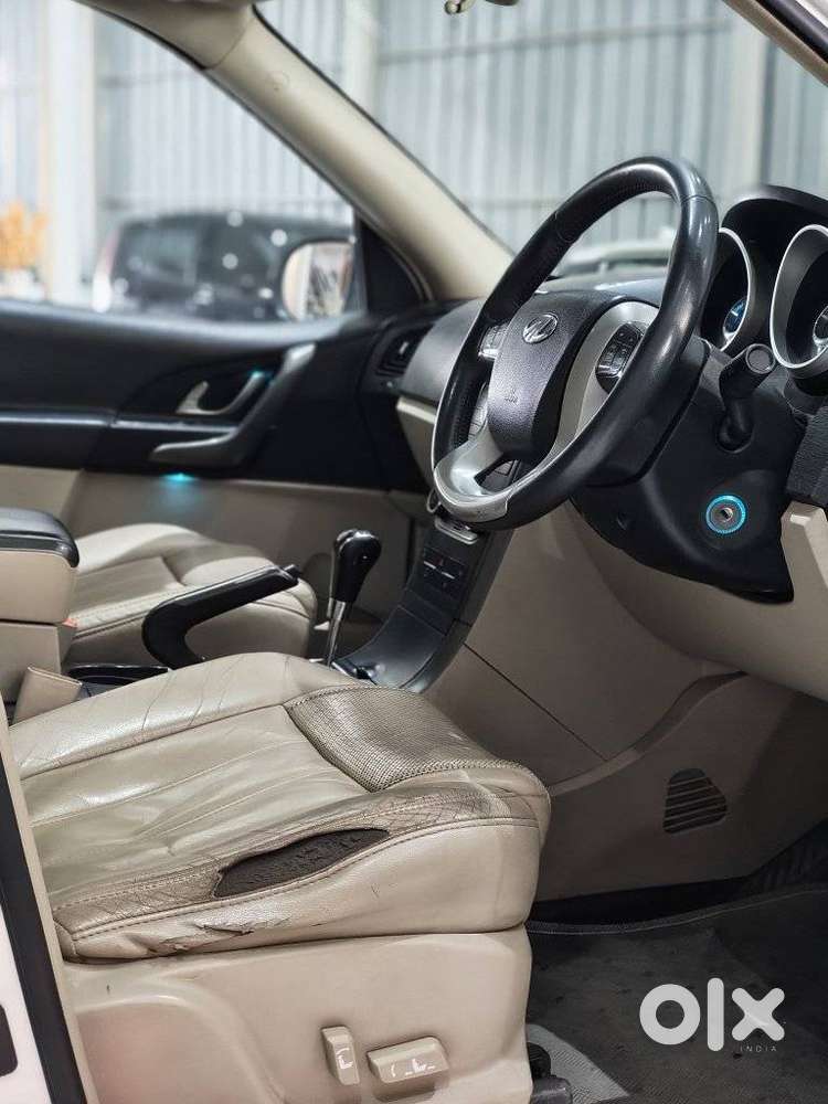 Mahindra Xuv500 At W10 Fwd, 2016, Diesel