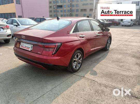 Hyundai Verna 1.5 Sx Ivt, 2023, Petrol