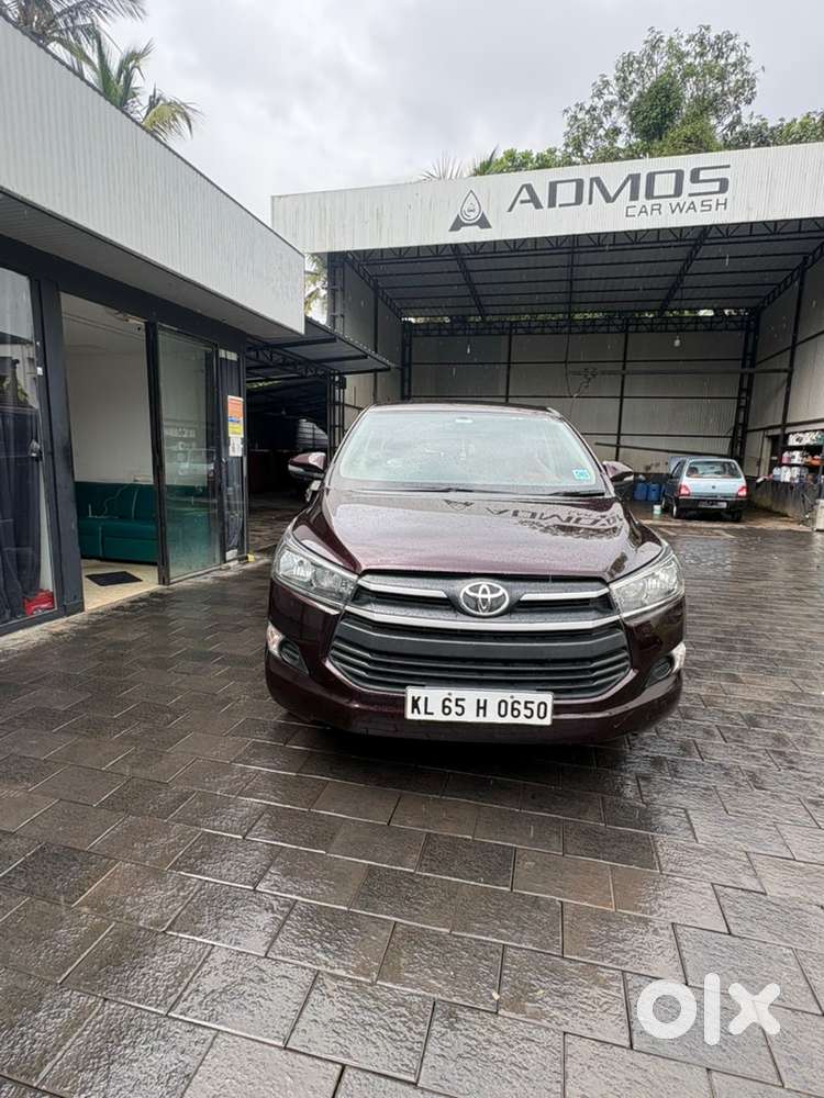 Toyota Innova Crysta Diesel 2016