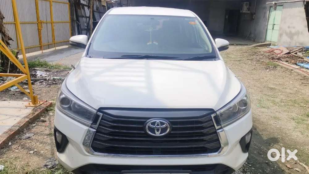 Toyota Innova Crysta 2022 Diesel 185000 Km Driven