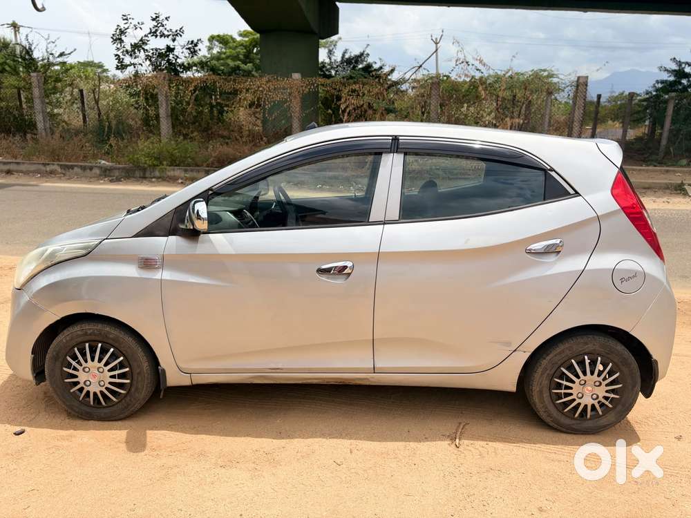 Hyundai Eon Magna +, 2013, Petrol