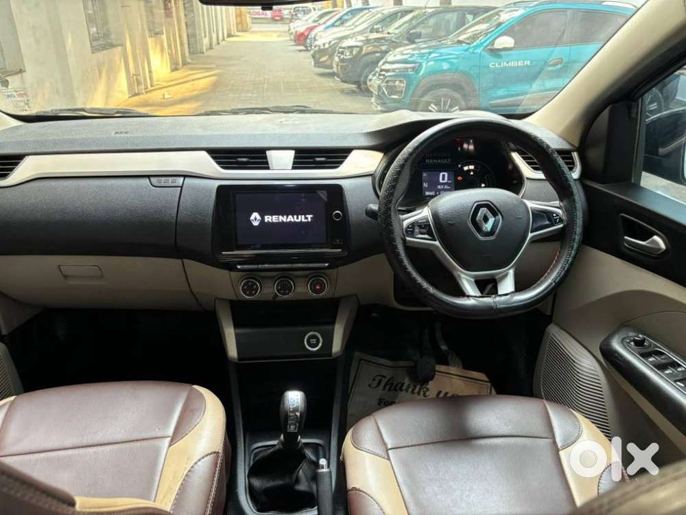 Renault Triber Rxz, 2022, Petrol