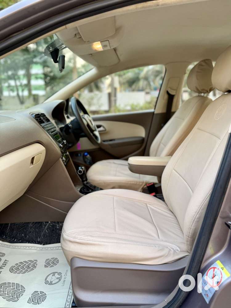 Skoda Rapid Elegance 1.6 Mpfi At, 2012, Petrol