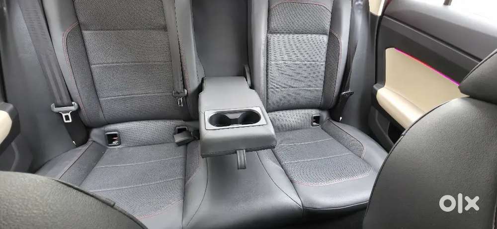 Volkswagen Virtus 2023 Petrol 10275 Km Driven