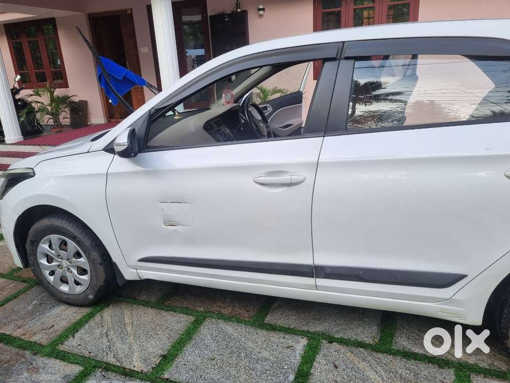 Hyundai I20 Spotz 2015