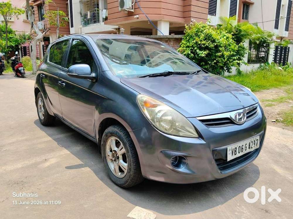 Hyundai I20 Sportz Petrol, 2011, Petrol
