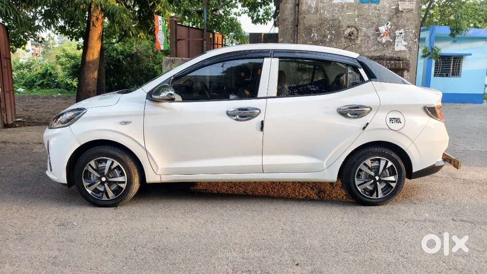 Hyundai Aura 2020 Petrol 29400 Km Driven