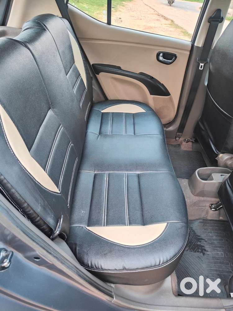 Hyundai I10 Sportz, 2015, Petrol