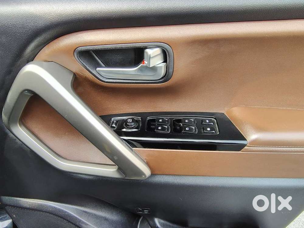 Mahindra Scorpio-n 2.2 Z8 L Diesel At 6 Str, 2024, Diesel