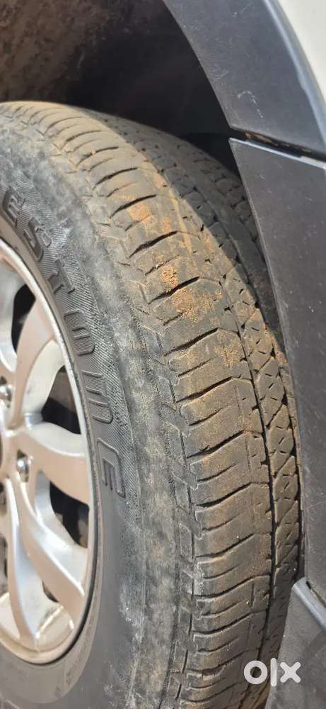 Mahindra Xuv500 2015 Diesel 140000 Km Driven