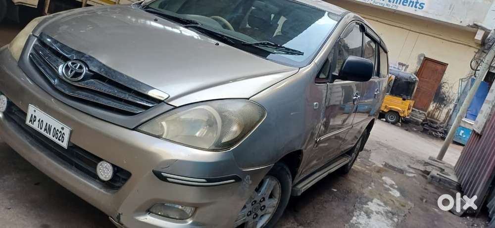 Toyota Innova 2.5 V 7 Str, 2008, Diesel