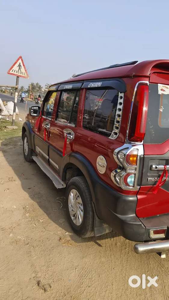 Mahindra Scorpio 2015 Diesel 98000 Km Driven