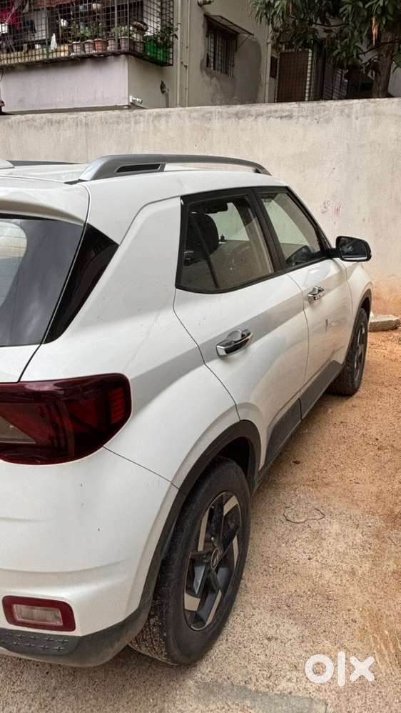 Hyundai Venue 2021 Car