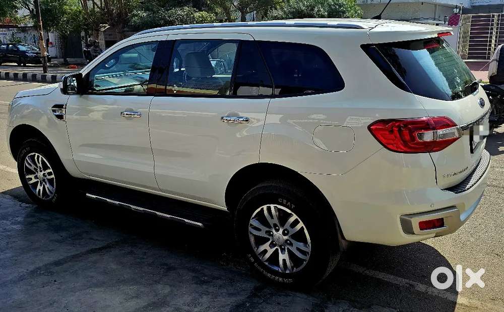 Ford Endeavour Diesel 3.2 All New Tyres With Ceramic Coating