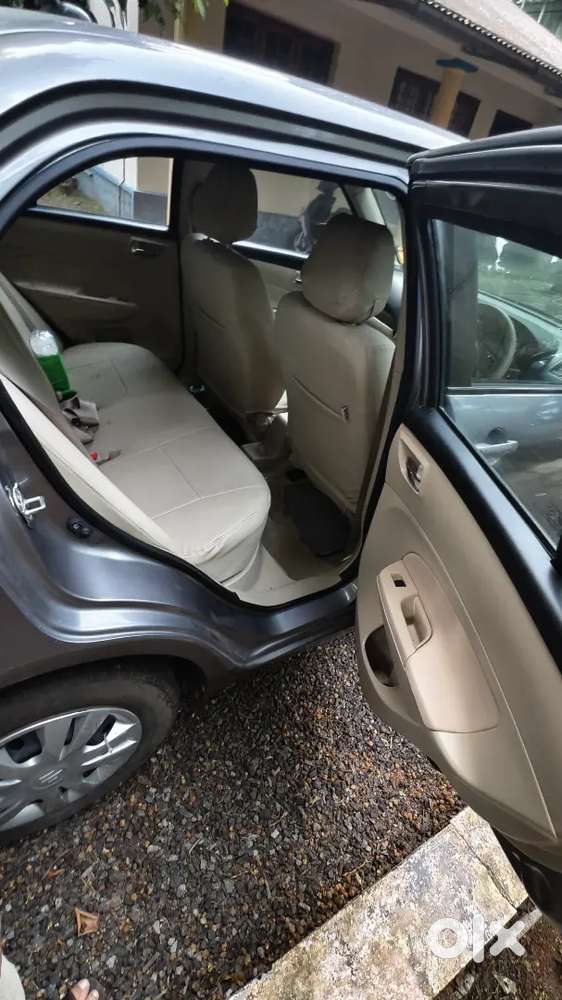 Maruti Suzuki Dzire 2013 Petrol Manual Transmission First Owner