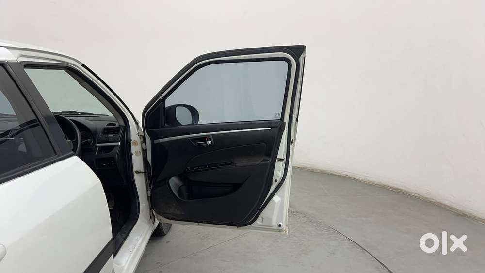 Maruti Suzuki Swift Vvt Vxi, 2012, Petrol