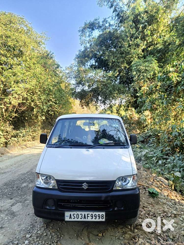Maruti Eeco Petrol 7-seater 2022