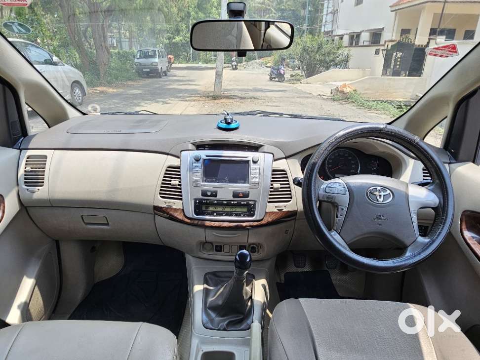 Toyota Innova 2.5 V 7 Str, 2013, Diesel