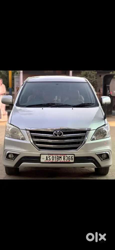 Toyota Innova 2014 Diesel Well Maintained