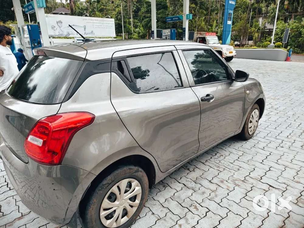 Maruti Suzuki Swift Lxi 2021