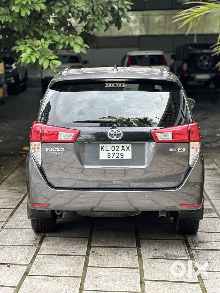 Toyota Innova Crysta 2.4 Z 7 Str, 2016, Diesel
