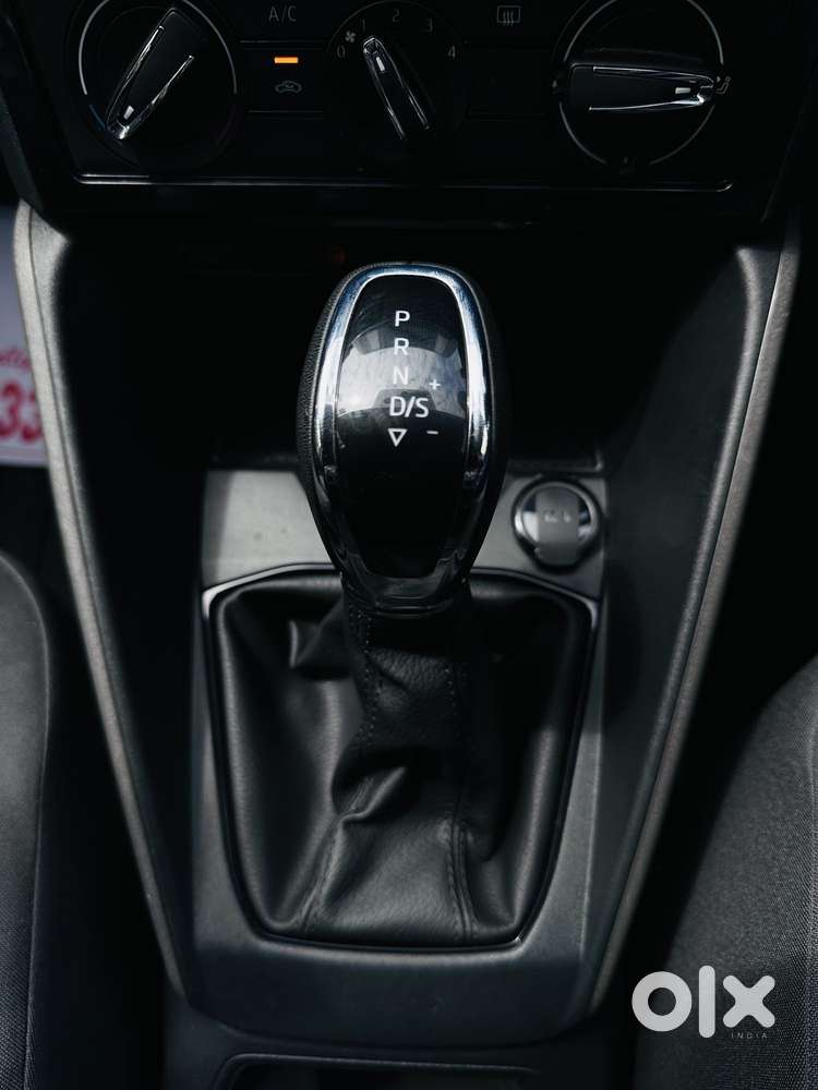 Skoda Kylaq Signature Plus At, 2025, Petrol