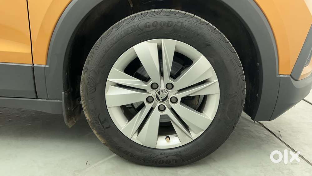Skoda Kushaq Ambition 1.0l Tsi Mt, 2021, Petrol