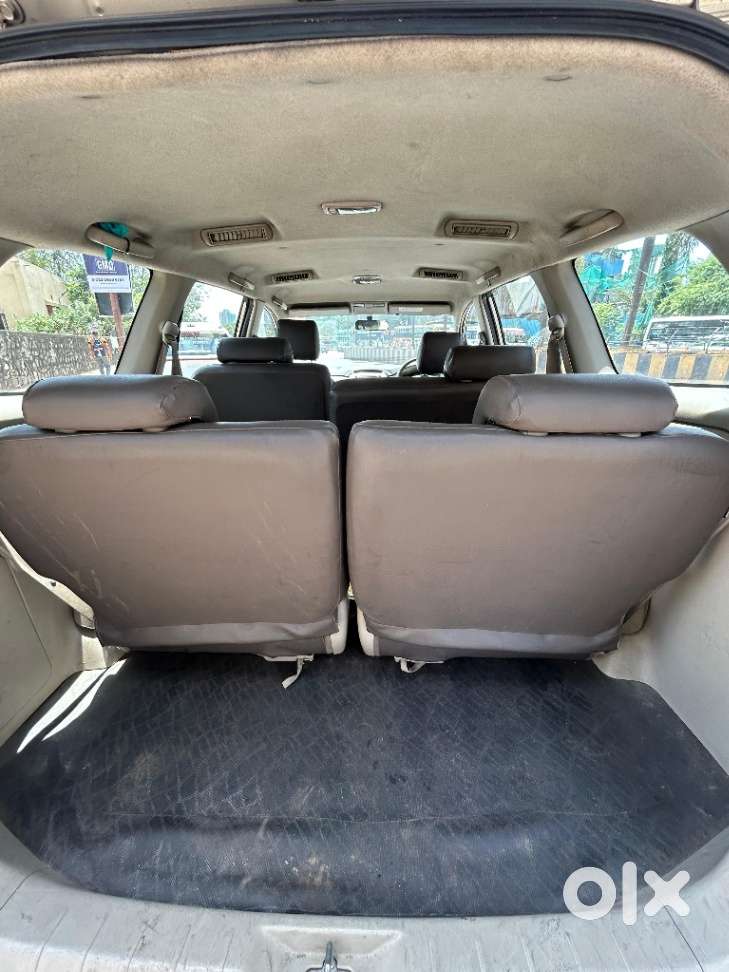 Toyota Innova 2.5 V 8 Str, 2014, Diesel