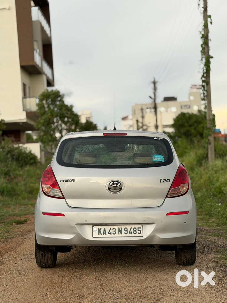 Hyundai I20 Sportz 2013 Petrol