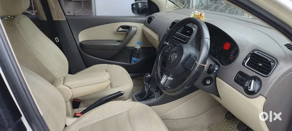 Volkswagen Vento 1.6 Petrol 2013