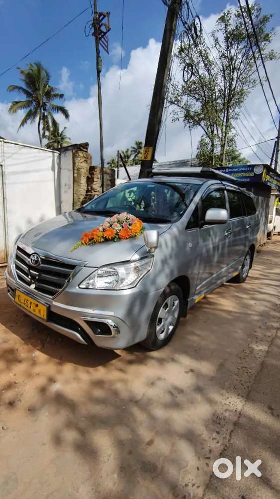 Toyota Innova 2016inova.   Taxi    6+1