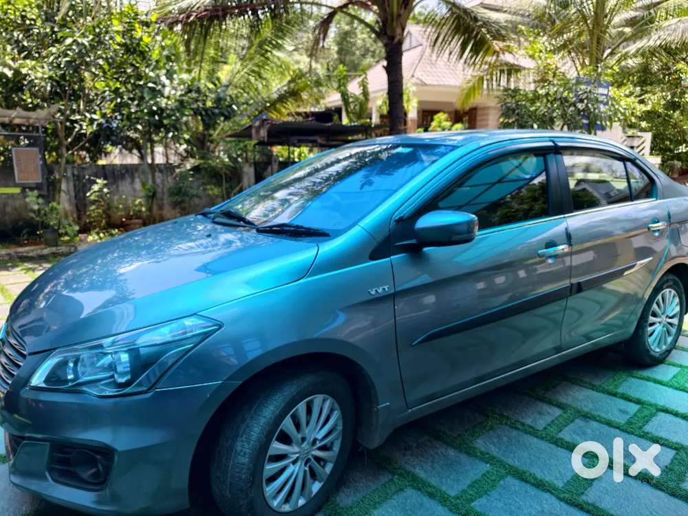 Ciaz  Zxi    Smart Hybrid 
Full Option