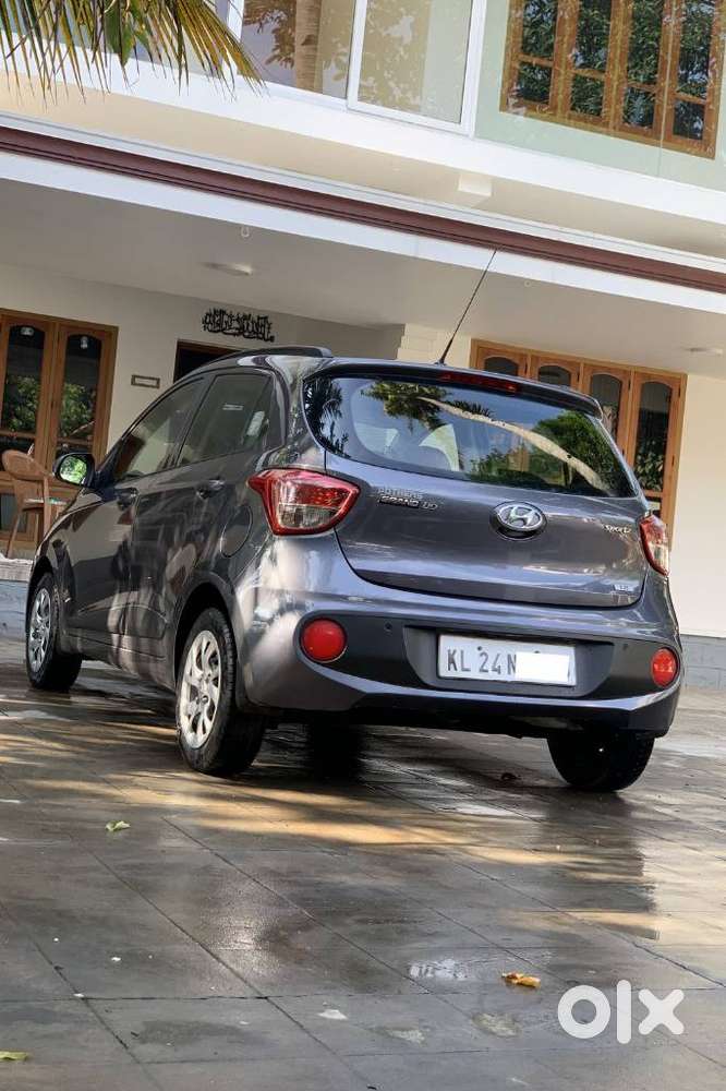 Hyundai Grand I10 Sportz(o) 1.2 Mt, 2017, Petrol