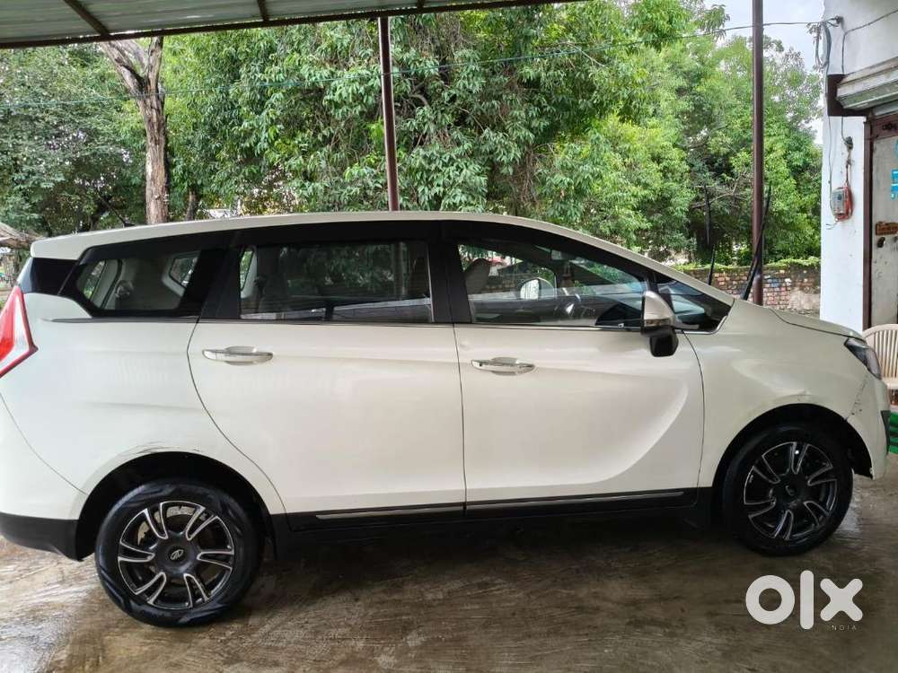 Mahindra Marazzo Diesel 2019