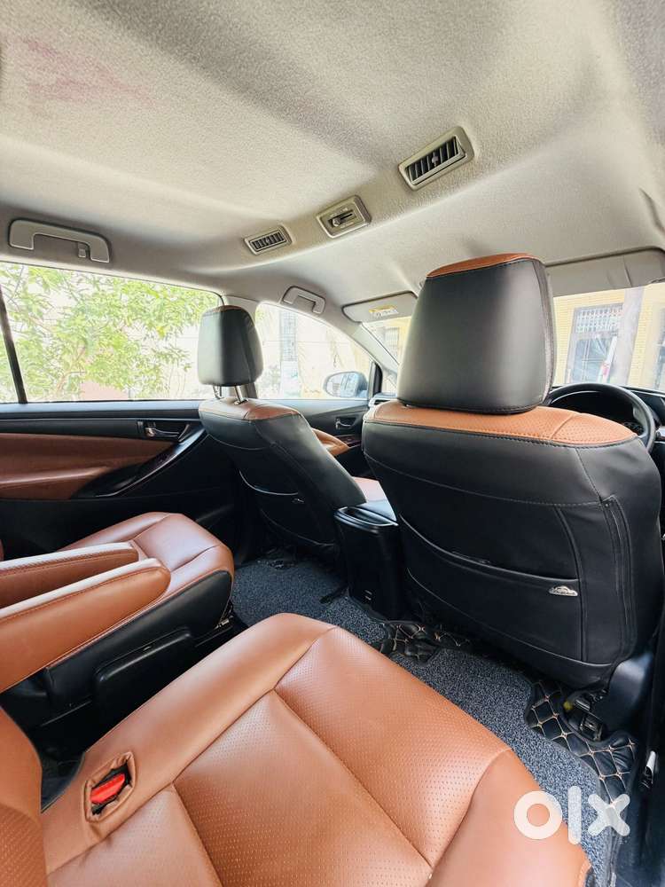 Toyota Innova Crysta 2.4 G Mt 7 Str, 2022, Diesel