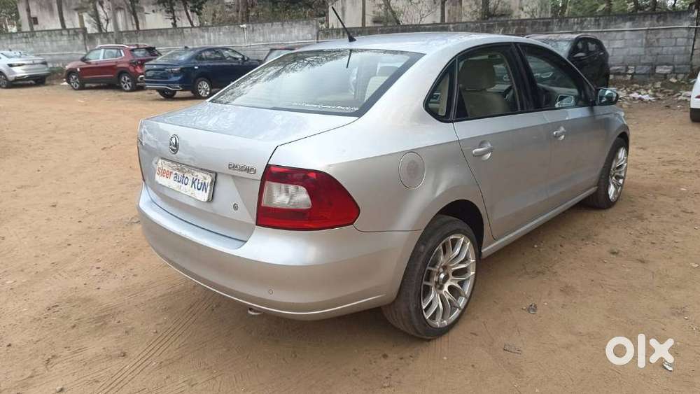 Skoda Rapid [2016-2020] 1.5 Style Plus Tdi At, 2016, Diesel