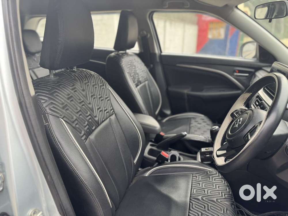 Maruti Suzuki Brezza 1.5 Vxi Cng, 2023, Cng & Hybrids