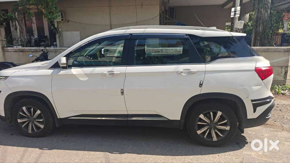 Mg Hector Sharp 2.0