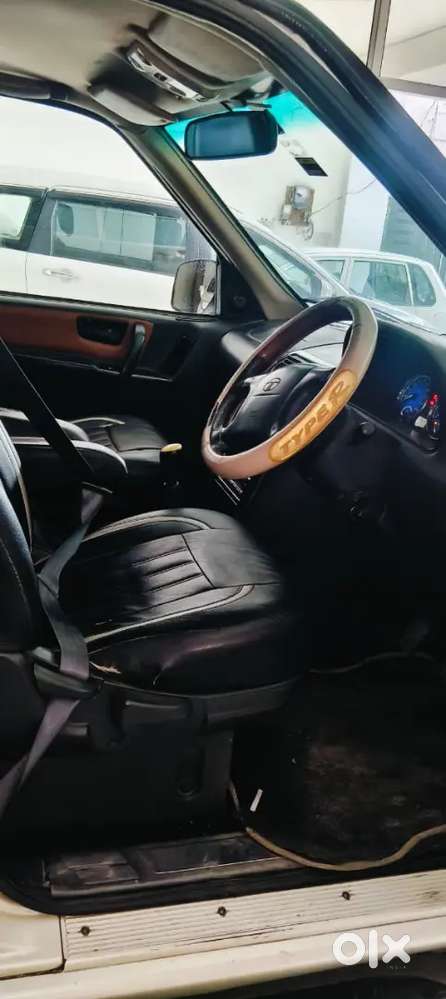 Tata Safari Ev 2012