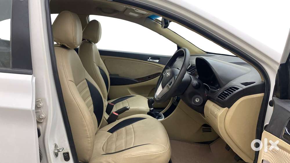 Hyundai Verna Fluidic 1.6 Vtvt Sx, 2014, Petrol