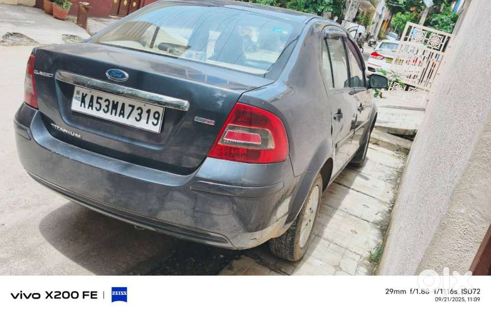 2013 Model Ford Fiesta