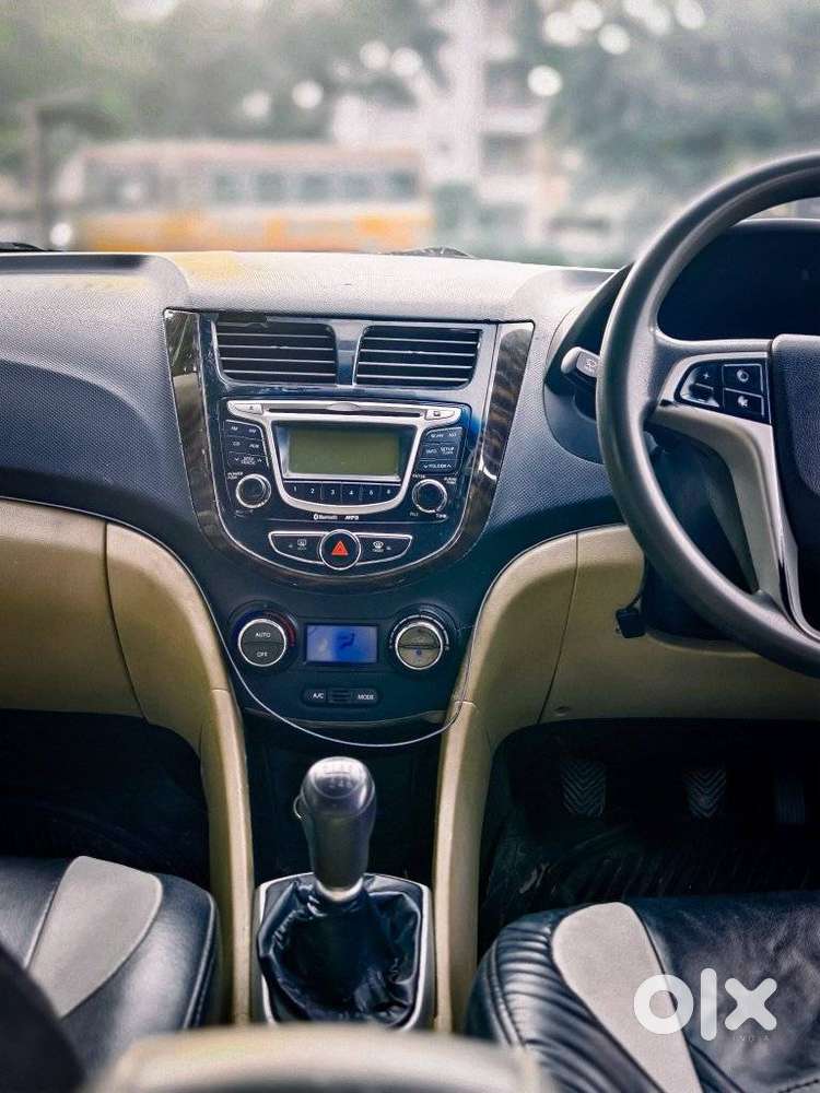 Hyundai Verna Crdi 1.6 Sx, 2012
