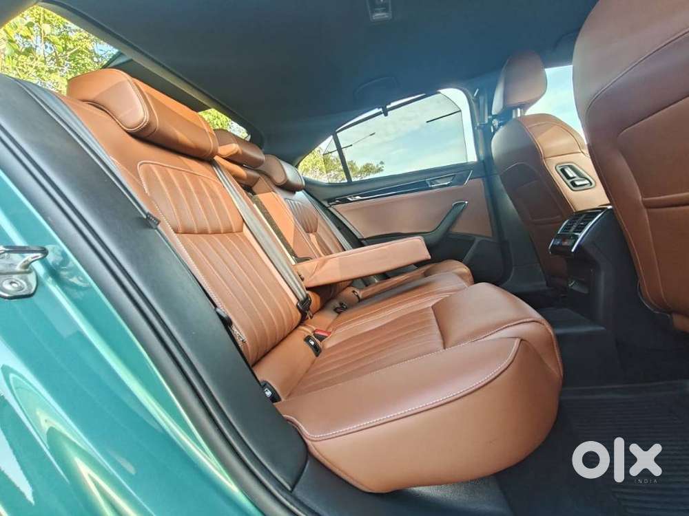 Skoda Superb 2.0 Tsi At L&k, 2024, Petrol