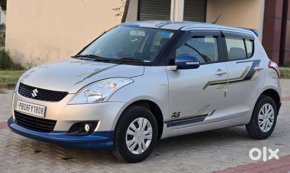 Maruti Suzuki Swift 1.2 Vxi Glory Edition, 2013, Petrol