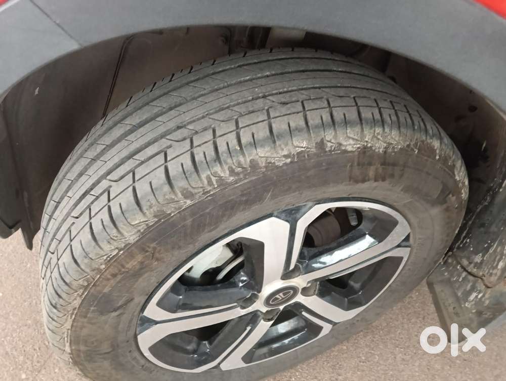 Tata Nexon 1.2 Revotron Xza Plus (o) Amt, 2023, Petrol