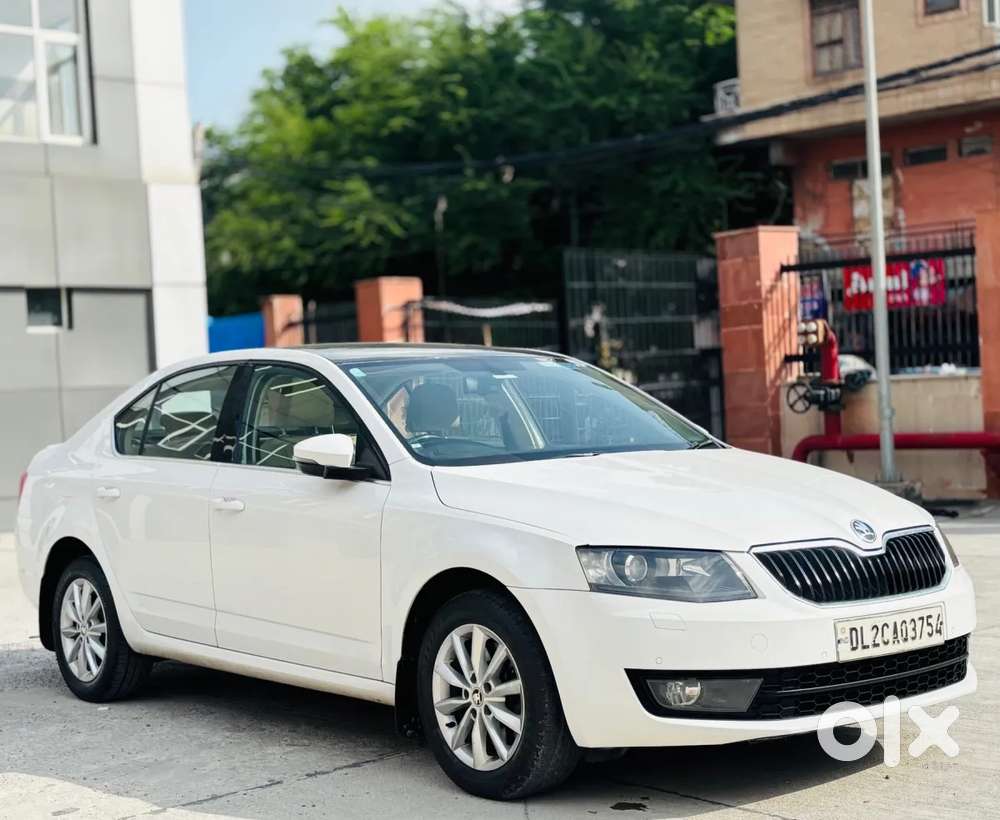 Skoda Octavia Elegance 1.8 Tsi At, 2015, Petrol