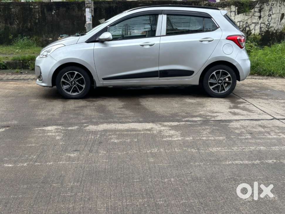 Hyundai Grand I10 Sportz (o) 1.2 At Vtvt, 2017, Petrol